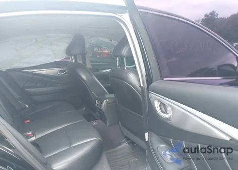 2014 Infiniti Q50 Premium/Sport z USA, uszkodzony, nr VIN JN1BV7AR5EM704889